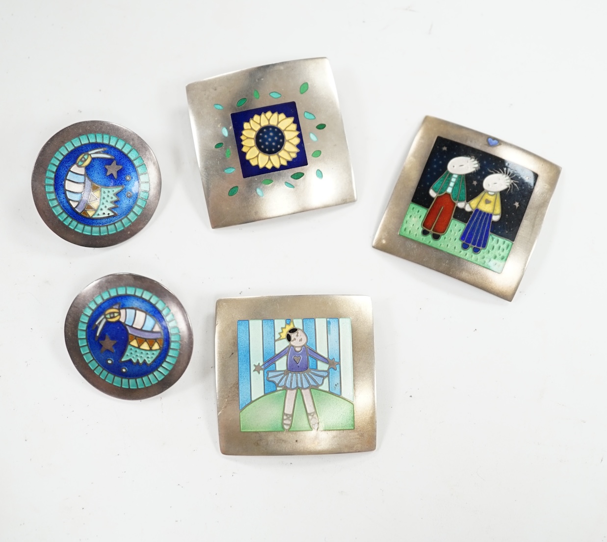 Two modern Jane Moore silver and enamel square brooches, 35mm and a similar Jane Moore pendant, together with a pair of similar earrings, maker JLB. Condition - fair